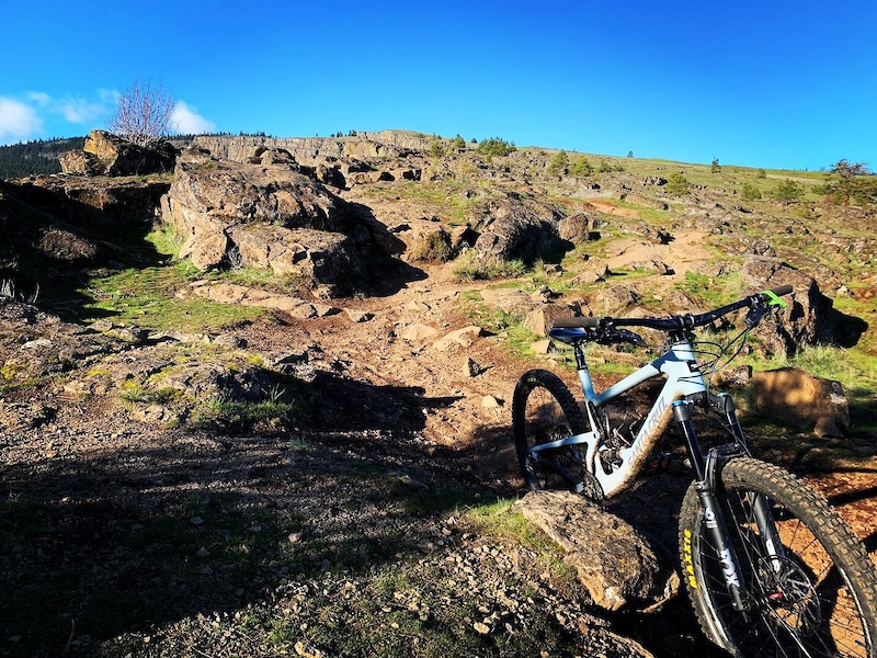 syncline mountain biking