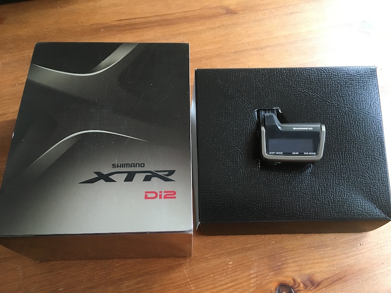 Shimano XTR Di2 Info Display 3 Port Junction SCM9050 For Sale