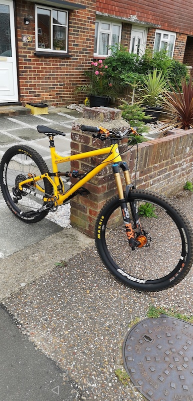 2018 Custom enduro bike, massive spec For Sale