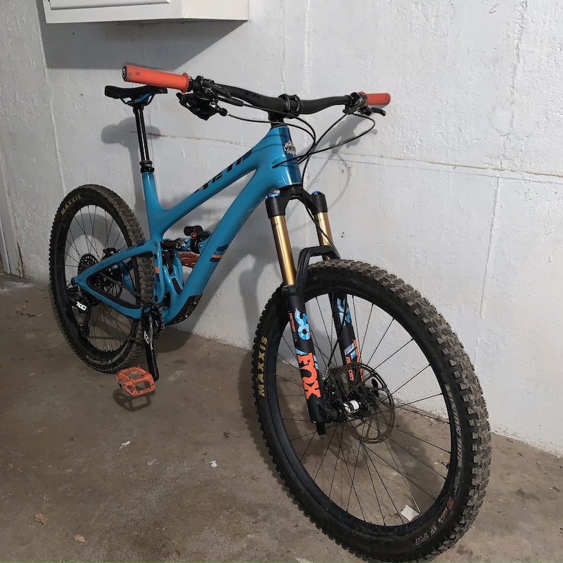 2018 Yeti SB5 Turq Fox 36 Grip 2 - NEW REAR ROTOR AND PAD! For Sale