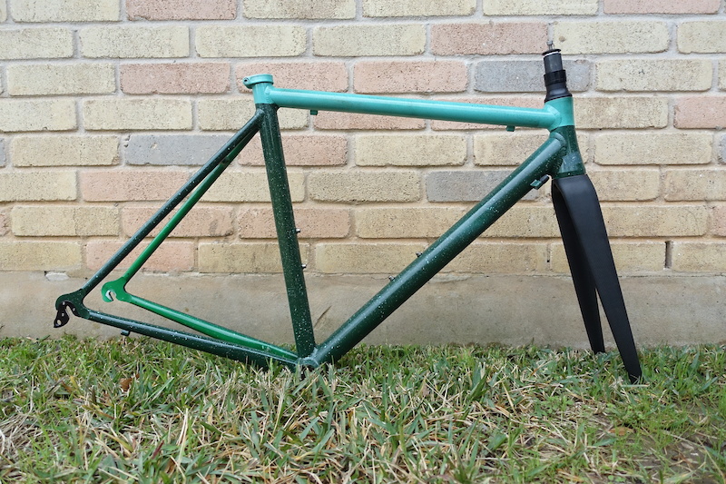 2022 Caribou  Custom Painted Road Bike Frame  52 cm For Sale