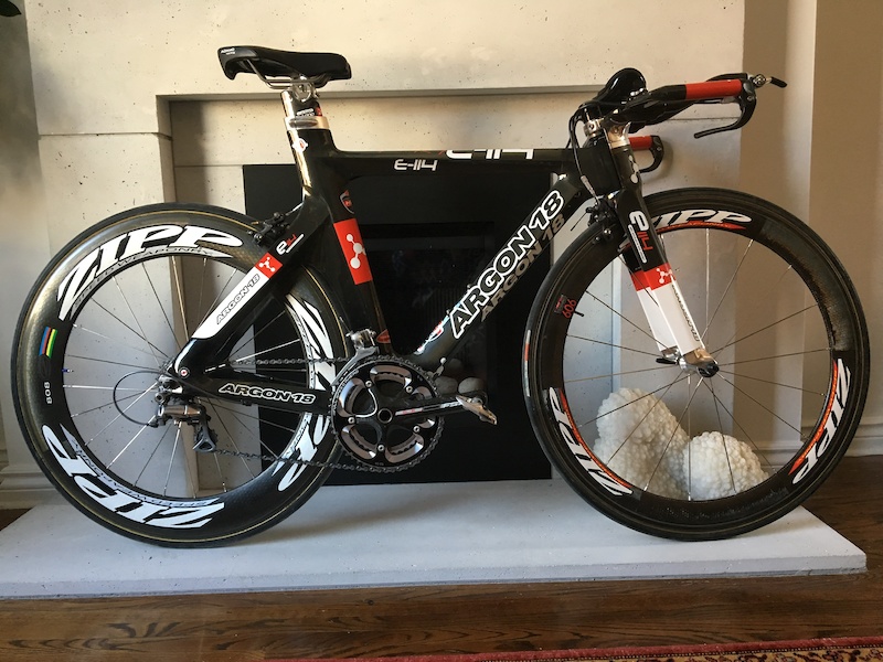 Argon 18 E114 TT bike, Zipp wheels For Sale