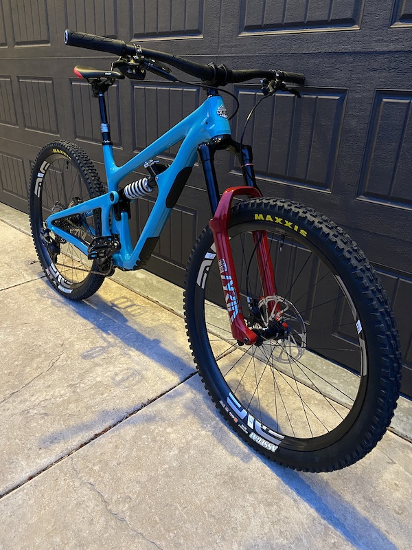 2020 yeti sb150 turq