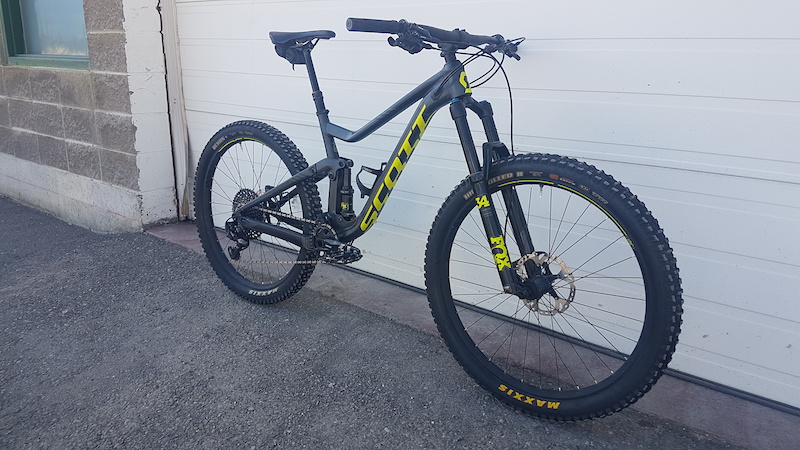 marin carbon fiber mountain bike