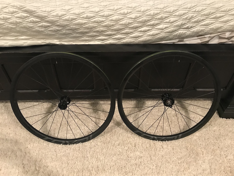 roval 29 carbon wheelset