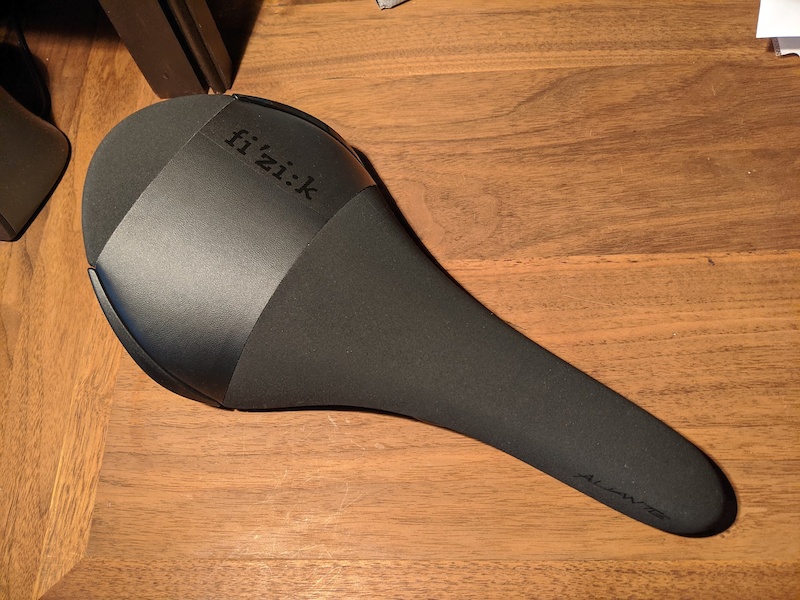 fizik aliante r5 open saddle