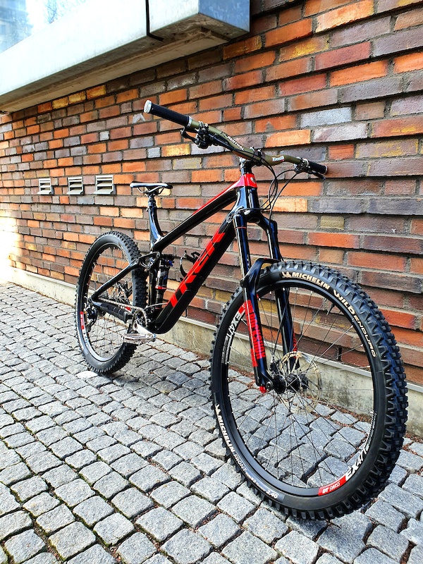 trek remedy carbon frame