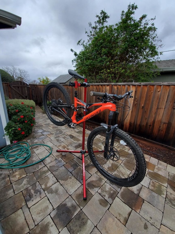 2017 Specialized Stumpjumper Expert 29 For Sale