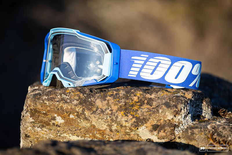 Voss ONE Dirt Bike Goggles Available in 3 colours/ Replaceable lens included 