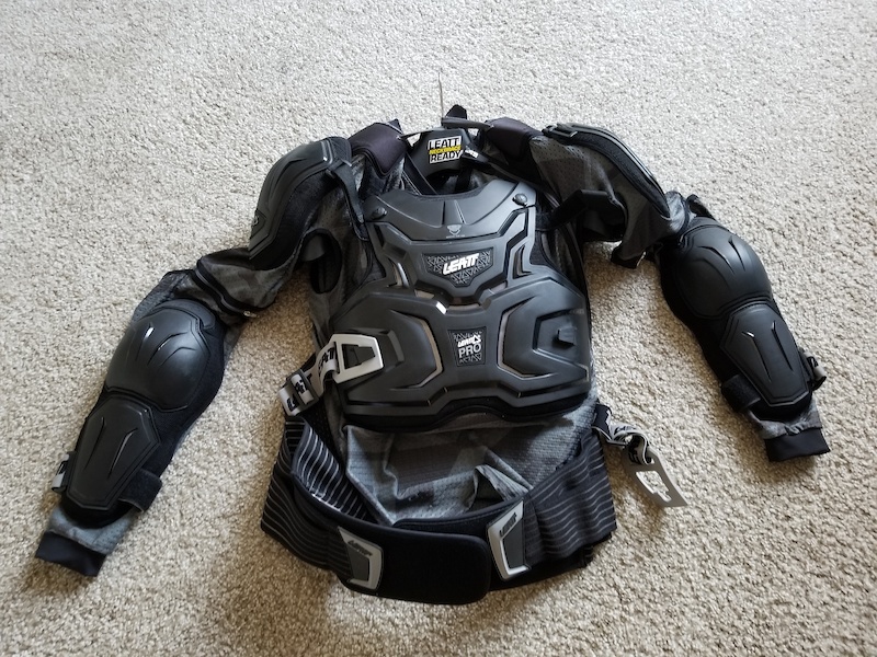 LEATT BODY PROTECTOR NEW X/XL For Sale