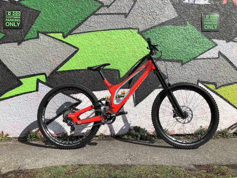 specialized demo 8 carbon 2018