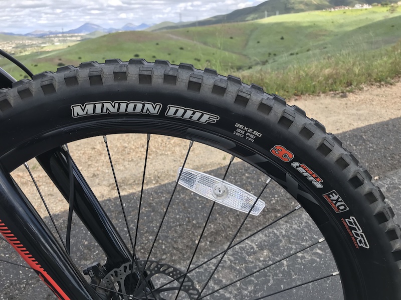 2019 GIANT XTC Jr. 26+ MTB, Youth XL 