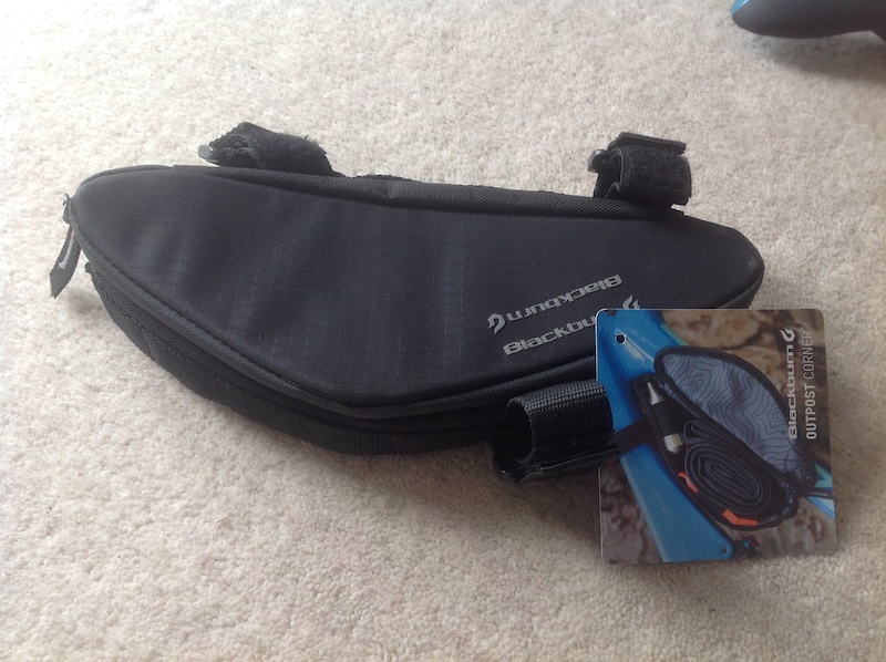 2020 Blackburn Outpost Corner frame bag. New For Sale