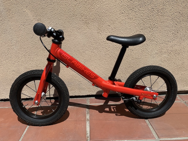 isla rothan balance bike