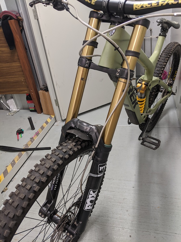 2018 Fox Factory 40 with Ohlins Damper For Sale