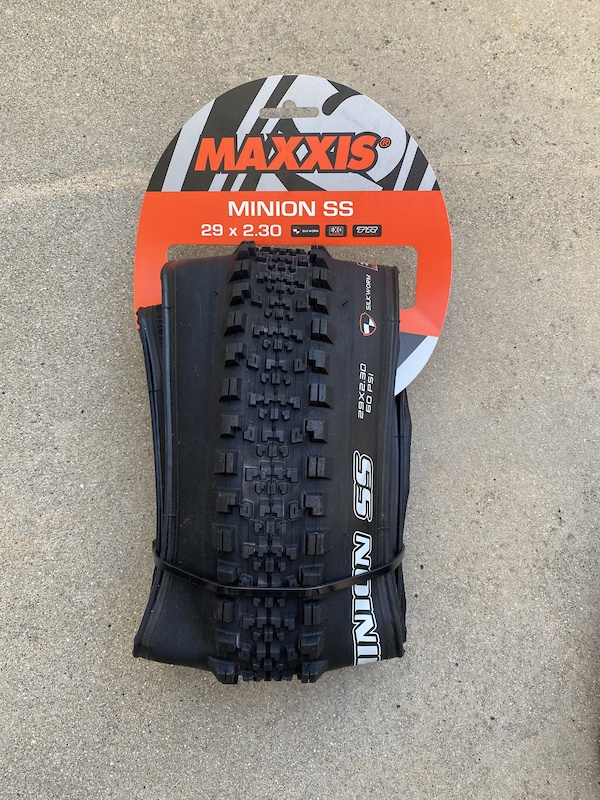 maxxis minion 2.6 29