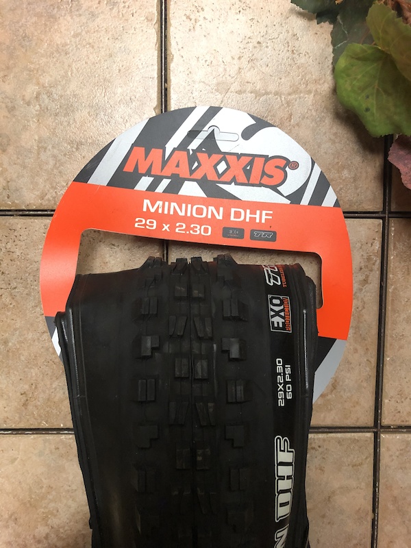 maxxis dhf 26 2.3