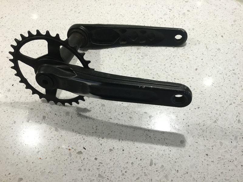 removing race face aeffect cranks