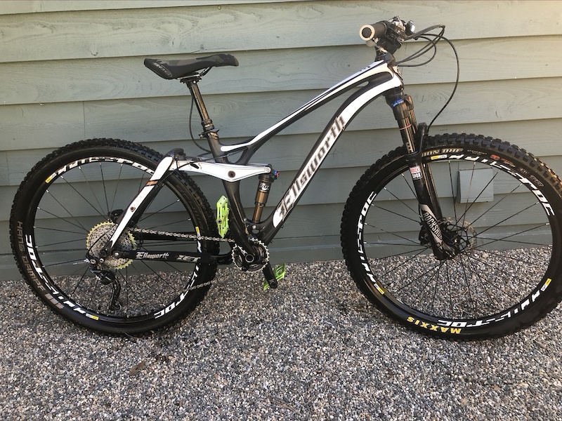 in Winfield, British Columbia, Canada photo by RichieRides Pinkbike