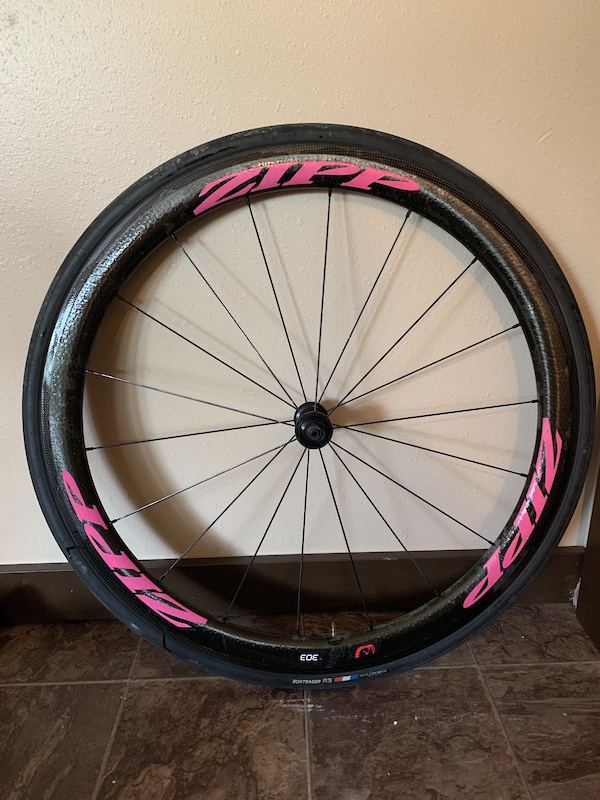 pink zipp wheels