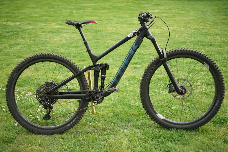 2019 Trek Slash 8 Medium 17.5