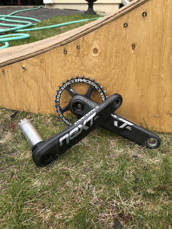 race face next 35 carbon