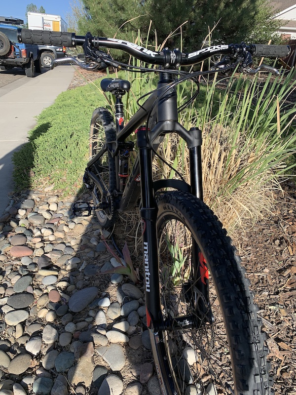 2018 trek remedy 8 blue book