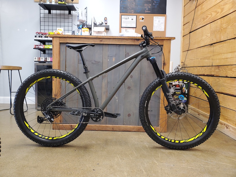 specialized fuse 2020 frame