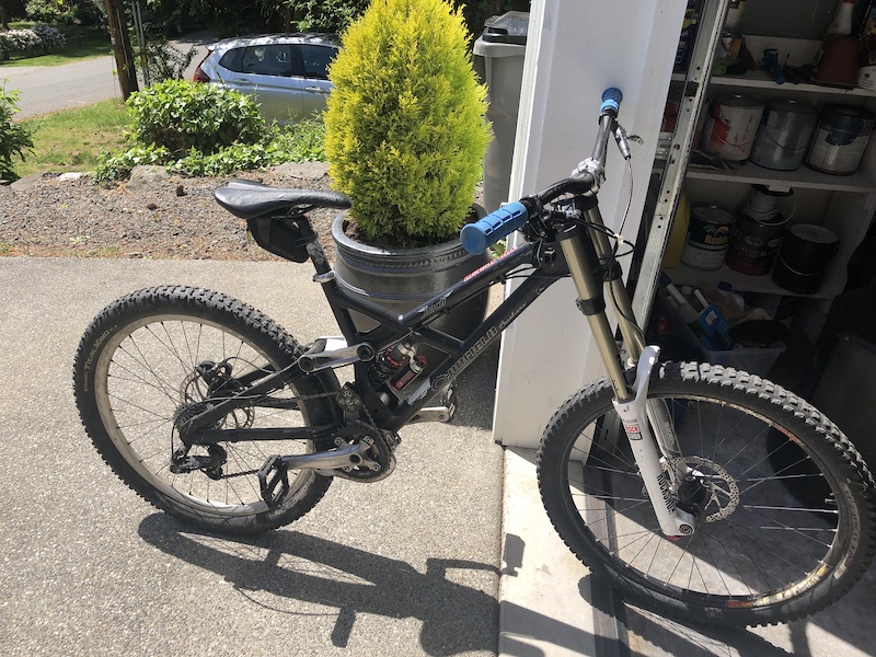 2013 Canfield Jedi downhill bike For Sale