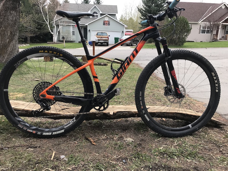 Giant xtc advanced 0 2018 top