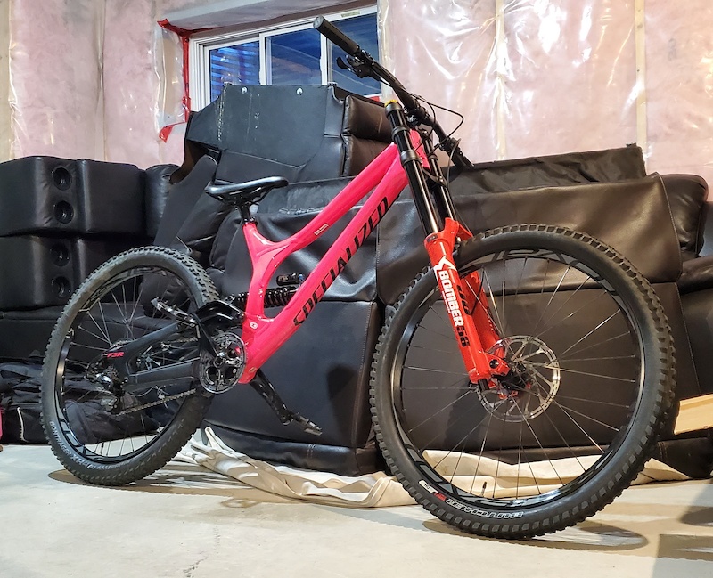 2018 Specialized Demo 8 alloy Acid Pink Marzocchi Bomber 58 For Sale