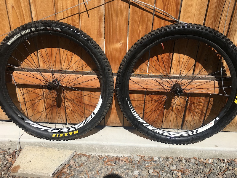 roval traverse carbon 29 wheelset