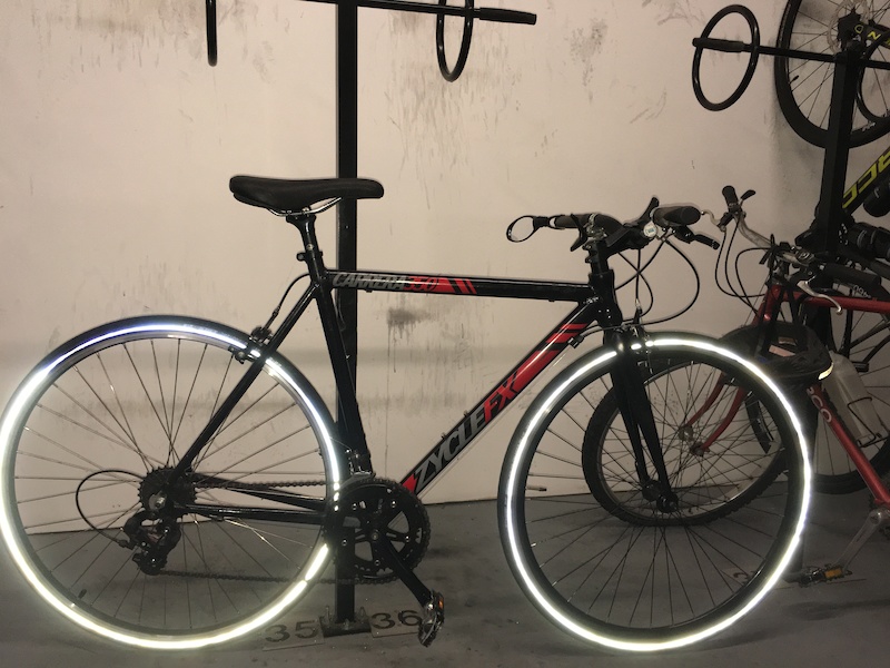 Carrera 350 road bike sale