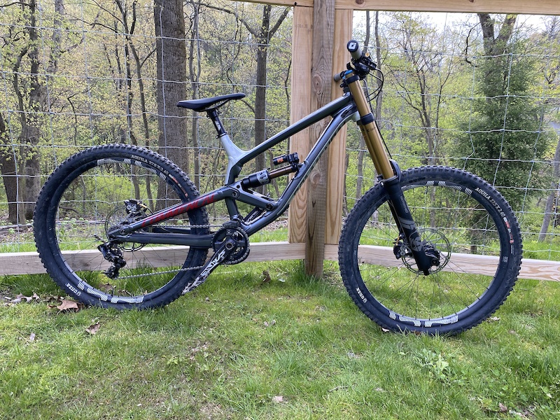 2019 Commencal Furious Race with Carbon Wheels For Sale