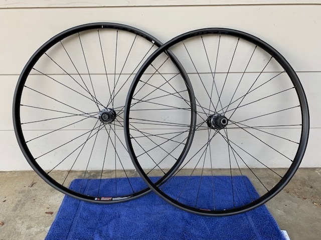 2020 WTB ST i23 wheelset (disc) with Formula RX Hubs (700c) For Sale