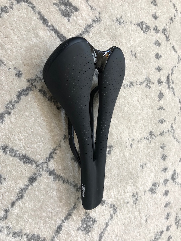 bontrager ajna saddle review