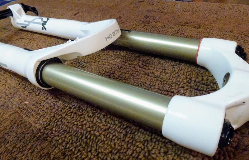 ROCKSHOX LYRIK SOLO AIR リリック ソロエアー 26インチ ROCKSHOX（ロックショックス）KYRIK （リリック） 26インチ RC2DH
