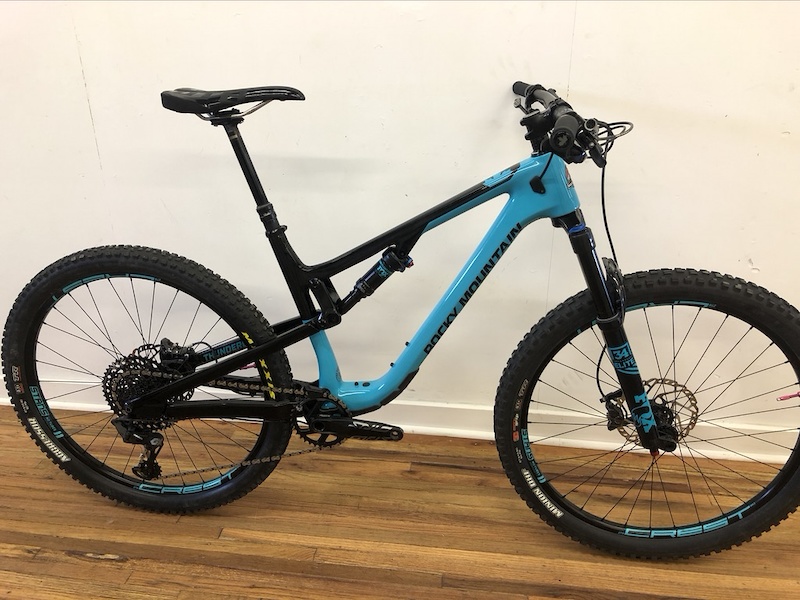 2018 rocky mountain thunderbolt a10