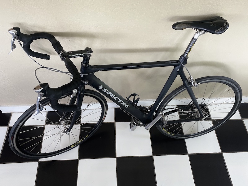 Large Full Carbon Fibre Road Bike in Dura Ace For Sale