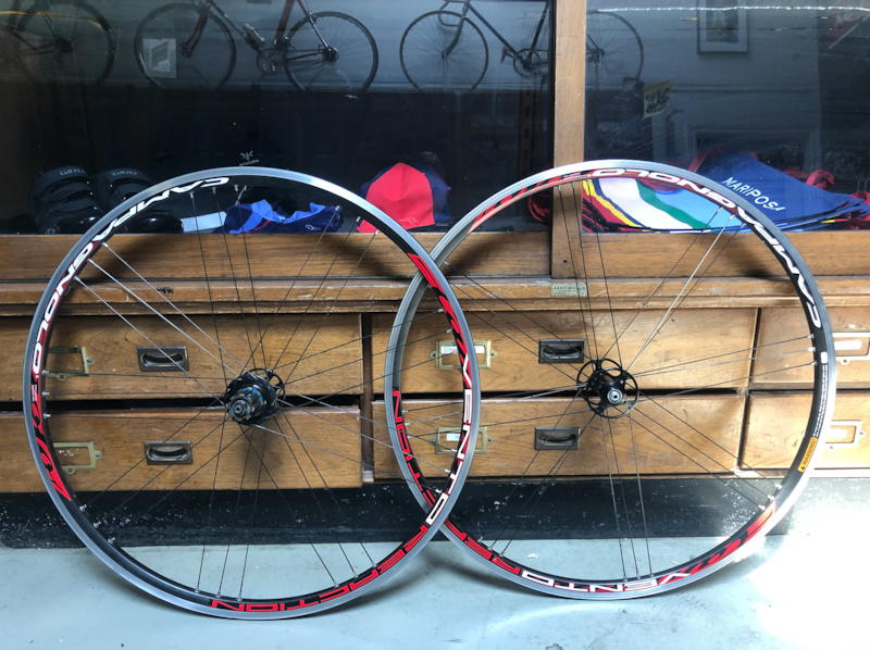 パーツ CAMPAGNOLO VENTO REACTION Campagnolo Vento™ Reaction™ 2012 - Specifications | Reviews | Shops