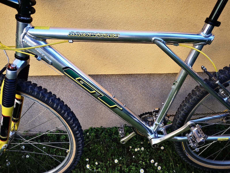 falcon maverick mountain bike