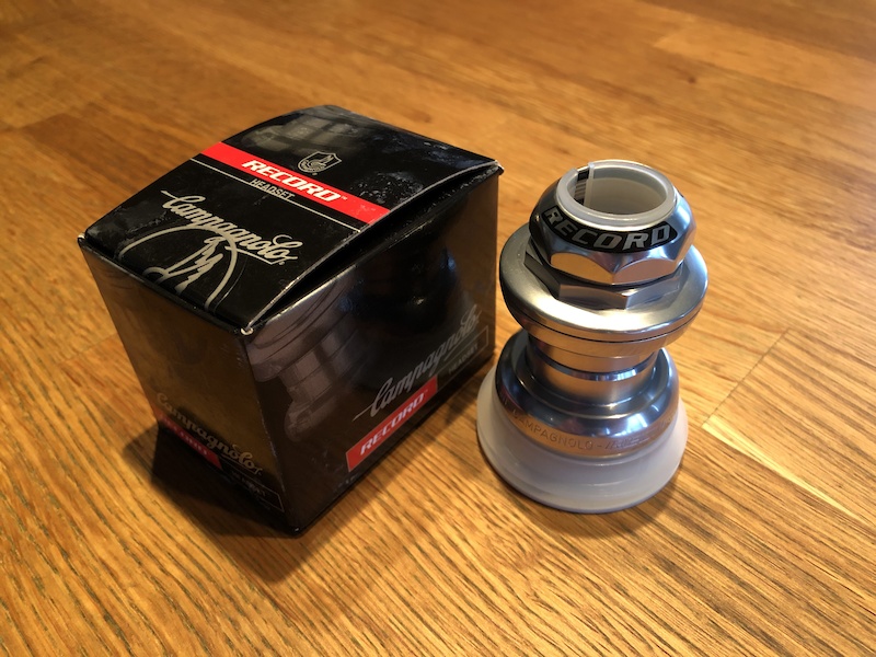 BNIB Campagnolo Record 1-inch threaded headset For Sale