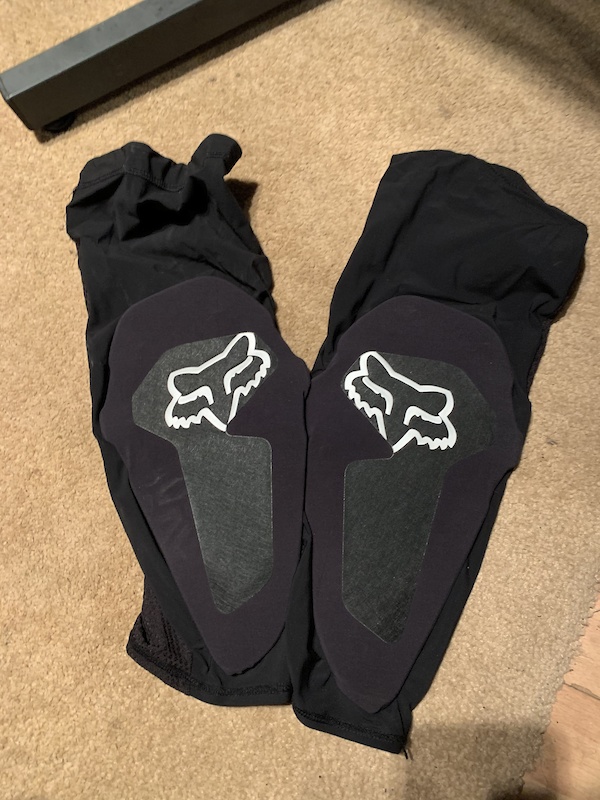 2019 Fox Clothing Enduro Pro Knee Guards For Sale