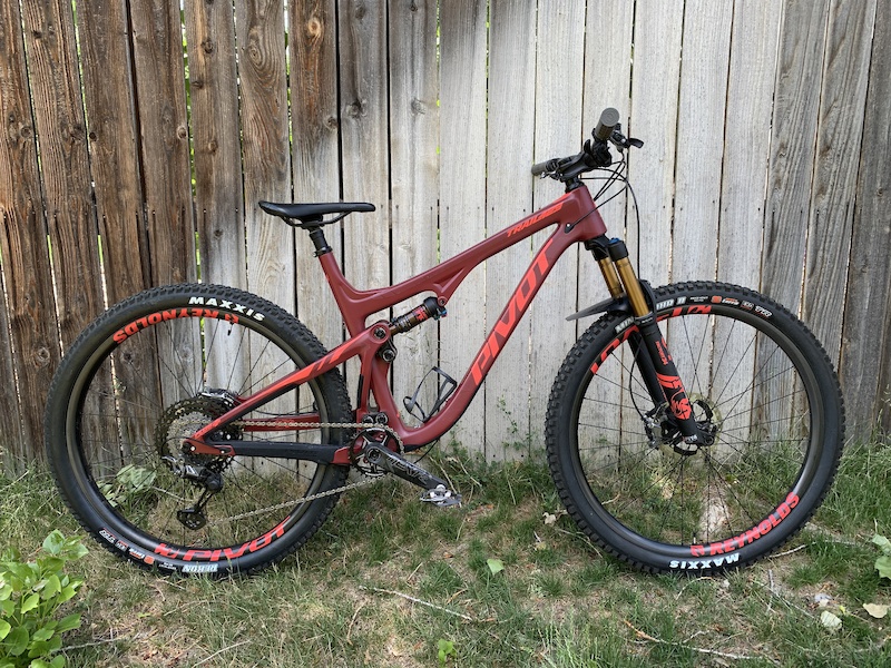 pivot trail 429 race x01