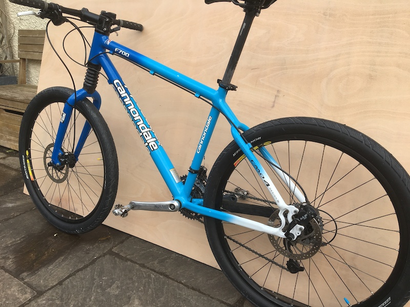 2002 Retro Cannondale F700, great condition For Sale