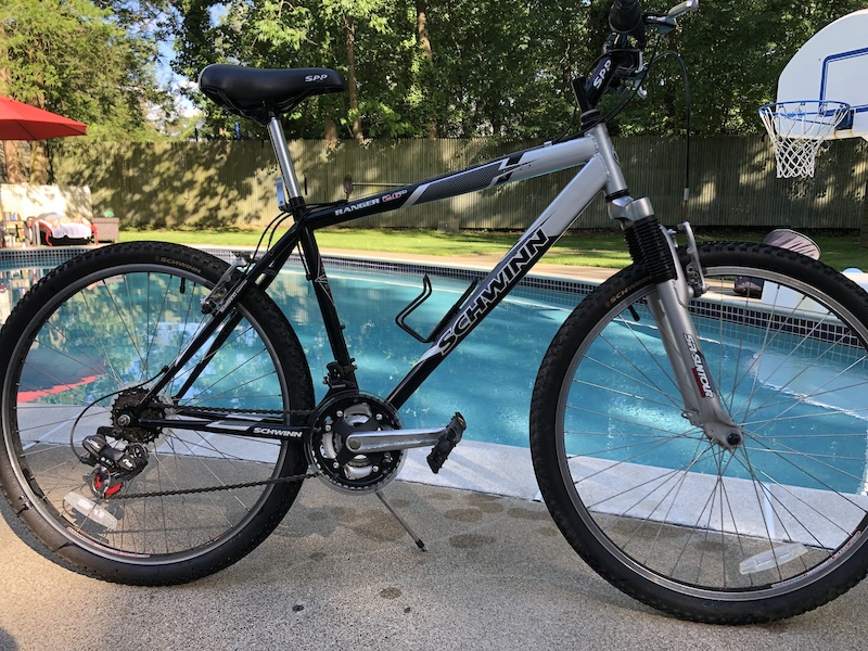 Schwinn 21 Speed Mountain Bike For Sale