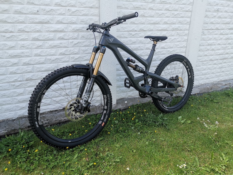 yt capra base 29