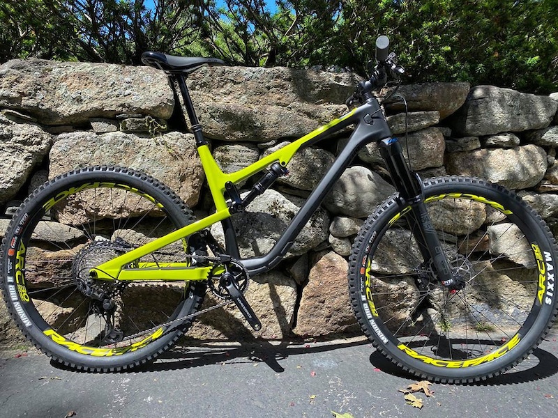 2020 rocky mountain thunderbolt