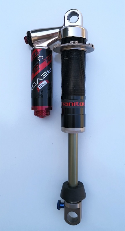 Manitou Revox ISX リアサスペンション Manitou Revox ISX 267mm.Excellent condition. For Sale