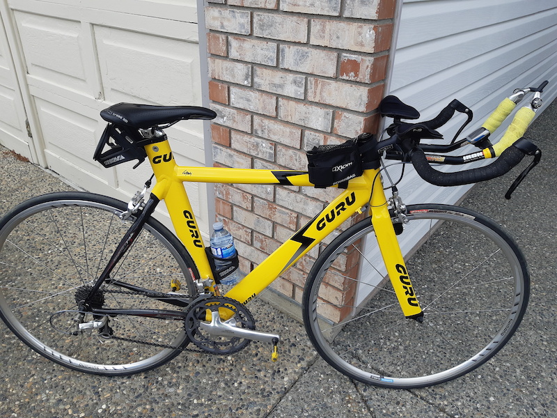 guru road bike